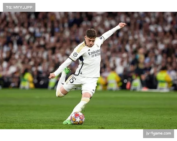 巴尔韦德世界波展现远射能力 但皇马整体进攻缺乏层次变化